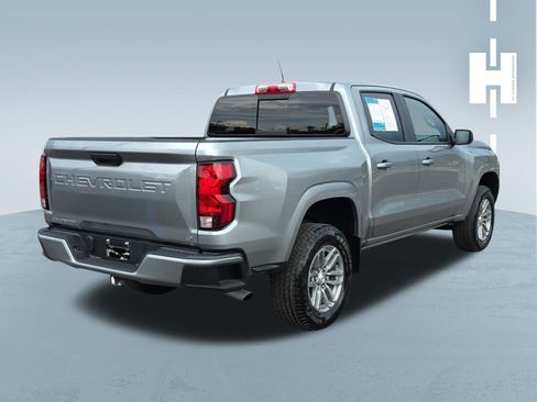 Used 2024 Chevrolet Colorado LT w/ LT Convenience Package RWD image 4