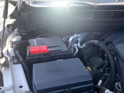 Used 2021 GMC Yukon SLT w/ SLT Luxury Package AWD/4WD image 32