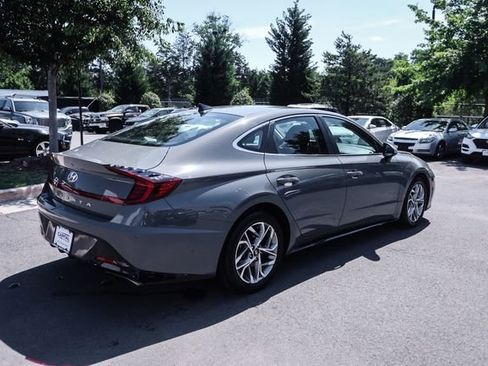 Used 2020 Hyundai Sonata SEL w/ Cargo Package FWD image 11
