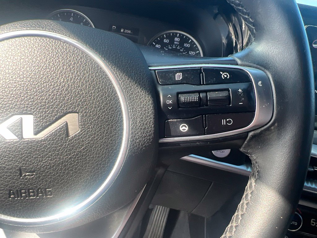 Used 2022 Kia K5 GT-Line FWD image 12
