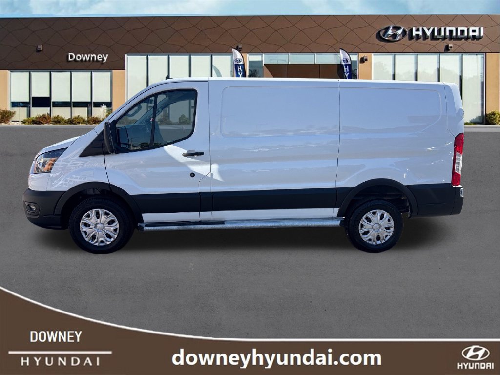 Used 2025 Ford Transit 250 Low Roof RWD image 2