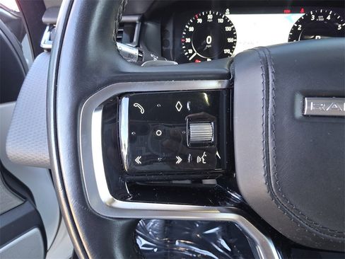 Used 2021 Land Rover Range Rover Velar R-Dynamic S image 28