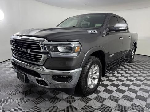 Used 2022 RAM 1500 Laramie AWD/4WD image 3
