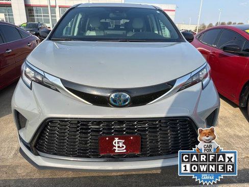 Certified 2023 Toyota Sienna XSE w/ XSE Plus Package image 10