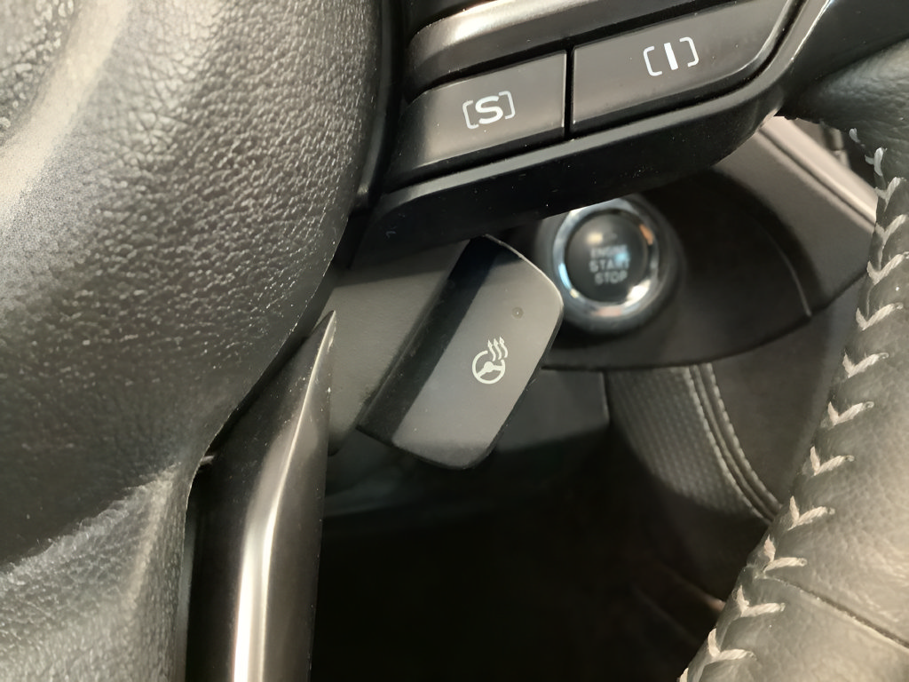 Used 2023 Subaru Forester Limited AWD/4WD image 12