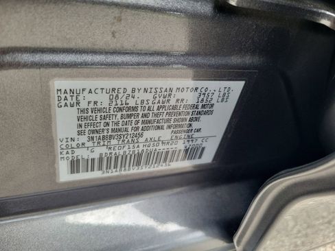 Used 2025 Nissan Sentra S FWD image 30