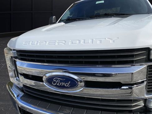 Used 2018 Ford F250 XLT image 45