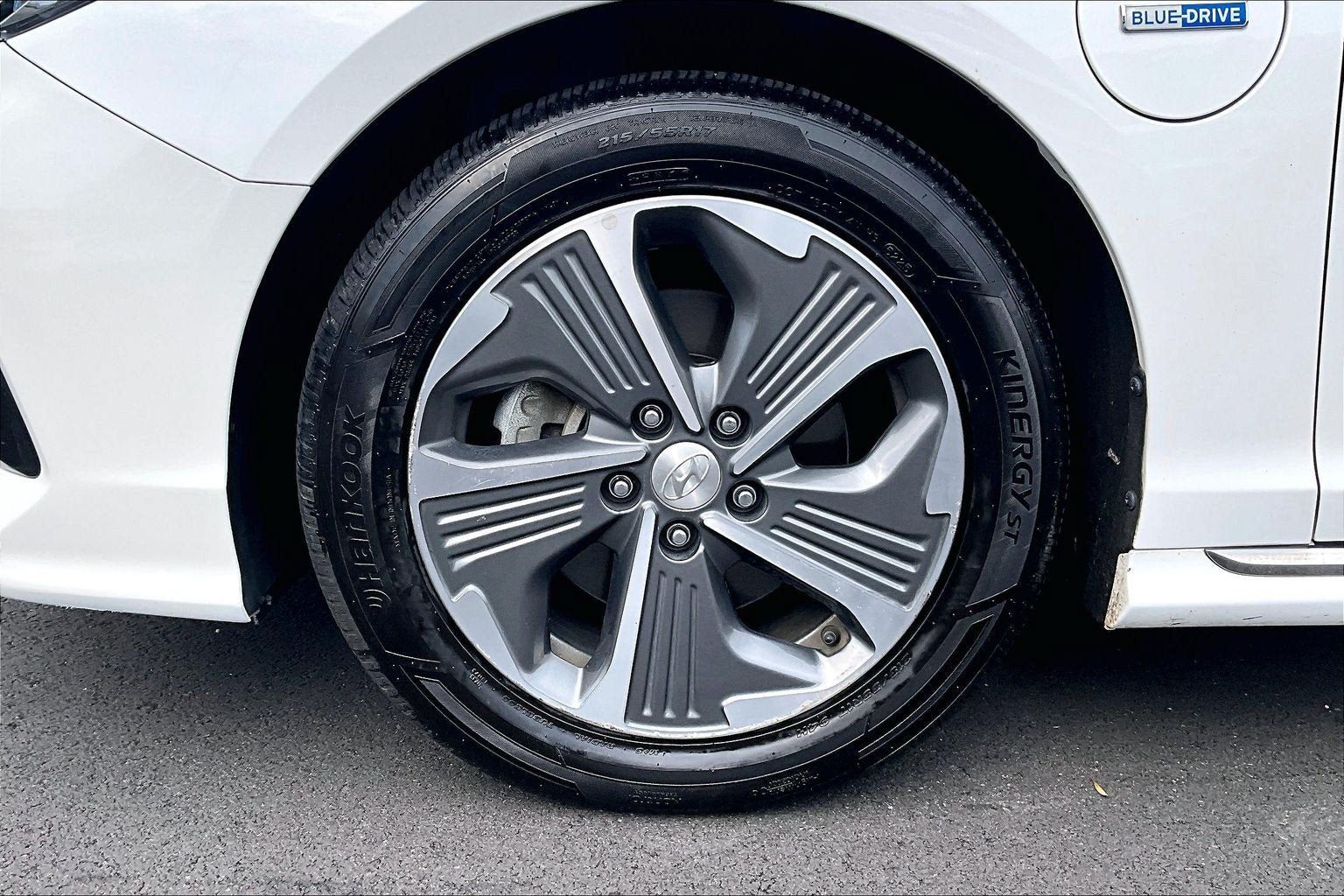 Used 2019 Hyundai Sonata Limited FWD image 9