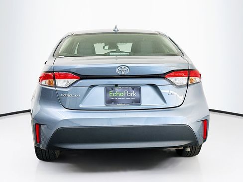 Used 2024 Toyota Corolla LE image 7