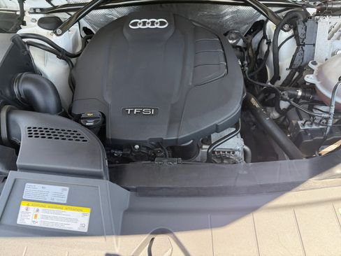 Used 2018 Audi Q5 Prestige w/ Prestige Package AWD/4WD image 8