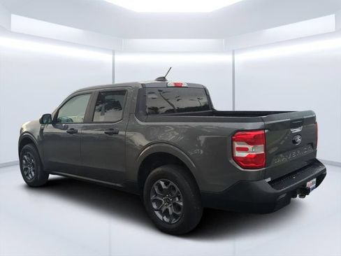 Used 2025 Ford Maverick XLT w/ Equipment Group 302A AWD/4WD image 5