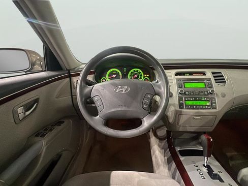 Used 2007 Hyundai Azera GLS image 16