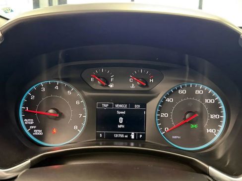 Used 2018 Chevrolet Equinox LT FWD image 27