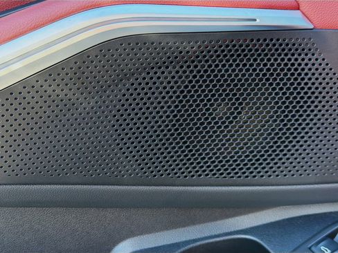 Used 2025 BMW 330i Sedan image 24