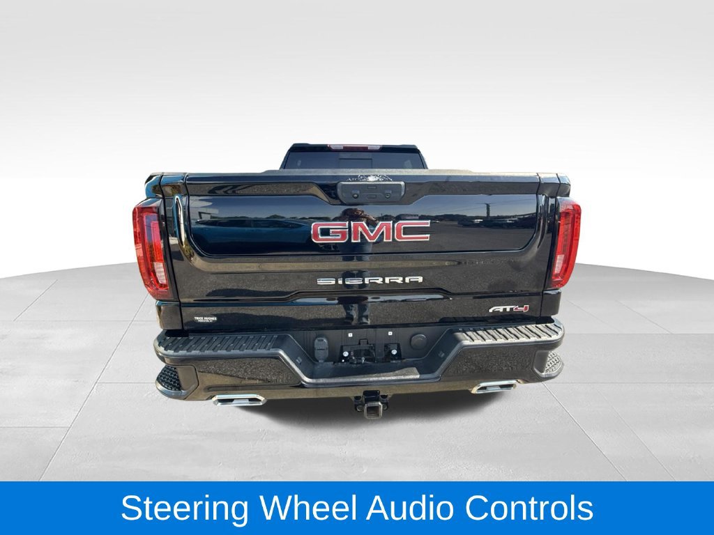 Used 2022 GMC Sierra 1500 AT4 w/ AT4 Preferred Package AWD/4WD image 9
