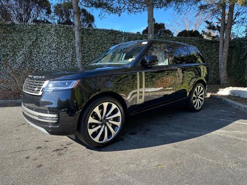 New 2026 Land Rover Range Rover SE image 1