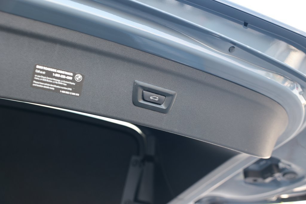 Used 2025 BMW iX M60 AWD/4WD image 44