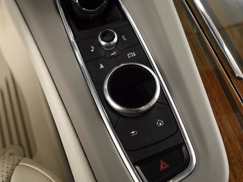 Used 2023 Cadillac Escalade Sport Platinum w/ LPO, ONYX Package AWD/4WD image 27