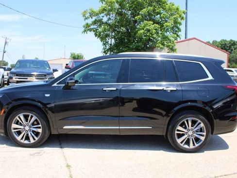 Used 2020 Cadillac XT6 Premium Luxury FWD image 6