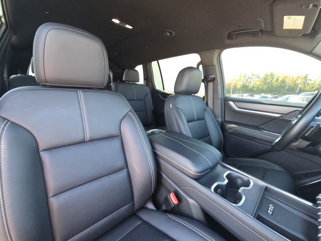 Used 2024 GMC Acadia Elevation AWD/4WD image 23