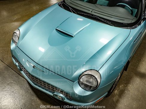 Used 2002 Ford Thunderbird Deluxe image 26