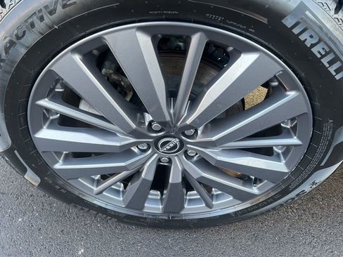 Certified 2023 Nissan Pathfinder SL w/ SL Premium Package image 43