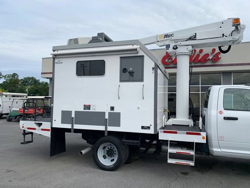 Used 2019 RAM 5500 Tradesman w/ Ambulance Prep Group AWD/4WD image 27