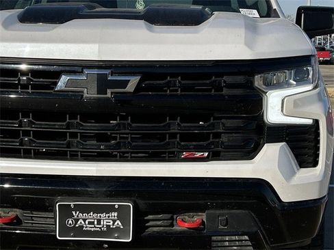 Used 2023 Chevrolet Silverado 1500 LT Trail Boss image 11