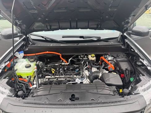 New 2026 Ford Maverick XL image 23