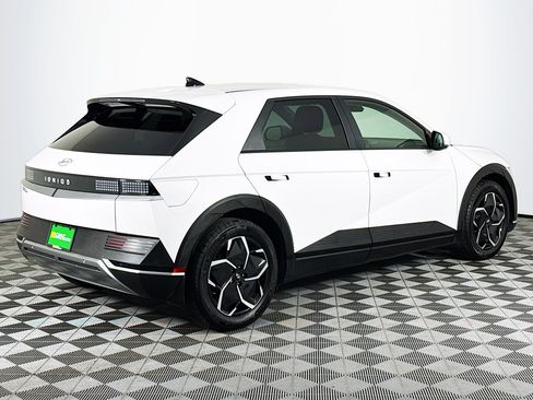 Used 2024 Hyundai Ioniq 5 SEL image 10