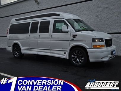 New 2025 GMC Savana 2500 Extended w/ Driver Convenience Package