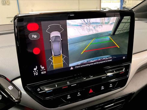 Used 2023 Volkswagen ID.4 Pro S image 24