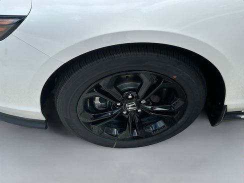 New 2025 Honda Accord SE image 25