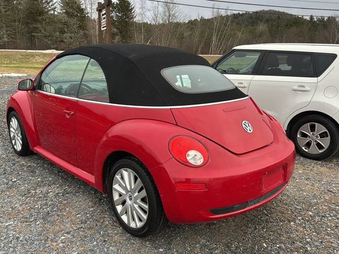 Used 2008 Volkswagen Beetle SE image 6