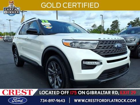 Certified 2023 Ford Explorer XLT w/ Equipment Group 202A AWD/4WD image 1