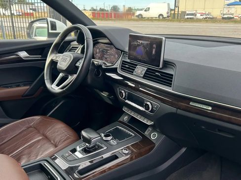Used 2018 Audi Q5 2.0T Premium Plus w/ Premium Plus Package AWD/4WD image 15