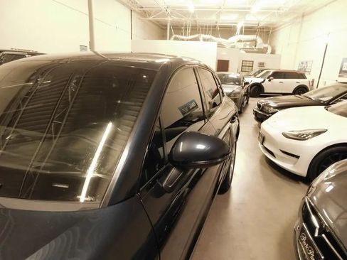 Used 2015 Porsche Macan S image 15