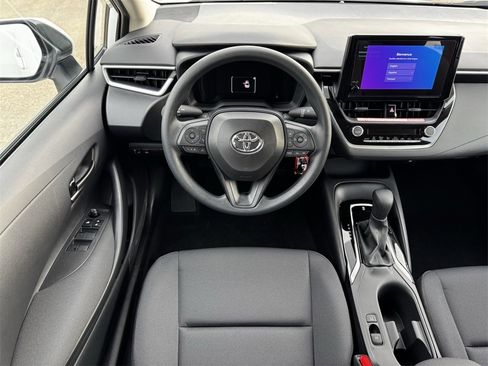 Certified 2026 Toyota Corolla LE image 14