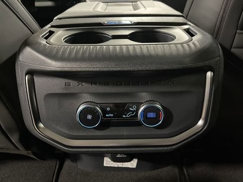 New 2026 Ford Expedition Active AWD/4WD image 36