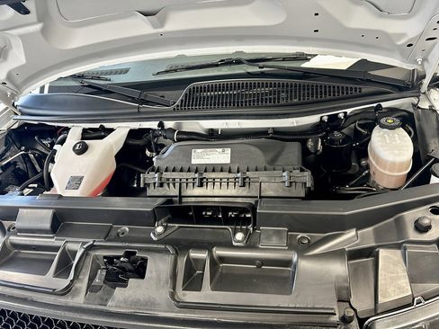 Used 2024 Chevrolet Express 2500 w/ Driver Convenience Package image 21