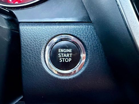 Used 2022 Toyota Camry XSE image 15