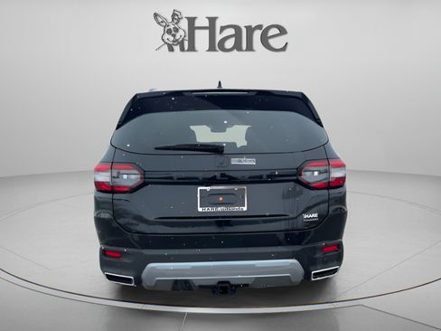 Used 2026 Honda Pilot Touring image 4