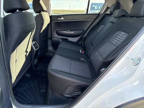 Used 2022 Kia Sportage LX w/ LX AWD Value Edition Package image 22