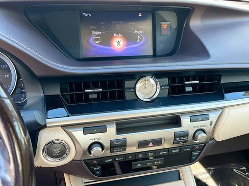 Used 2017 Lexus ES 350 image 13