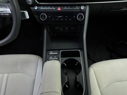 Used 2025 Hyundai Sonata SEL FWD image 15