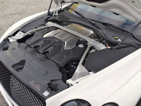 Used 2021 Bentley Continental GT AWD/4WD image 53