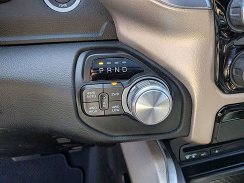 Used 2019 RAM 1500 Laramie w/ Sport Appearance Package AWD/4WD image 21