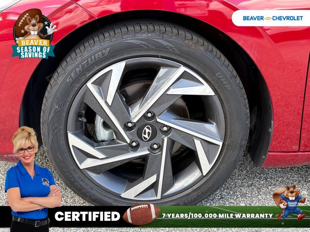 Used 2025 Hyundai Elantra SEL FWD image 10