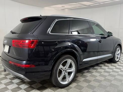Used 2019 Audi Q7 3.0T Prestige AWD/4WD image 5