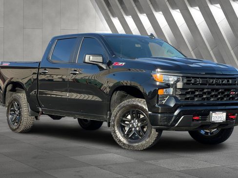 Certified 2025 Chevrolet Silverado 1500 Custom Trail Boss image 1
